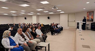 Mengücek Gazi EAH'de yoğun bakım personeline hizmet içi eğitim