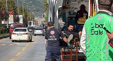 Menteşe'de kırmızı ışık ihlali kazaya neden oldu: 1 yaralı