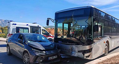 Menteşe'de trafik kazası: 2 yaralı