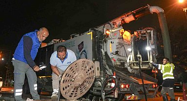 Mersin'de beklenen kuvvetli yağışa karşı kriz masası oluşturuldu