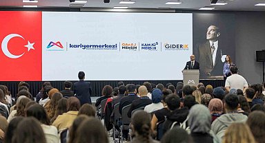 Mersin'de gençler teknoloji dünyasıyla buluştu