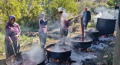 Mersin'de kazanlar kuruldu, Yörüklerin nar ekşisi mesaisi başladı