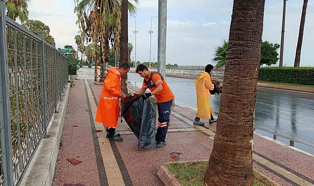 Mersin'de sağanak yağışa karşı ekipler teyakkuzda