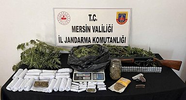 Mersin'de uyuşturucu operasyonlarında 4 şüpheli tutuklandı