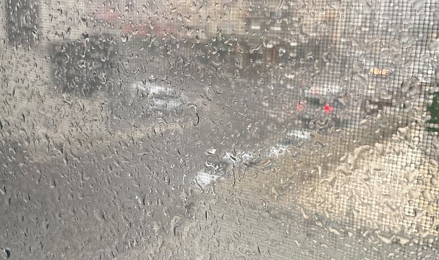 Mersin'de yağış etkili oluyor