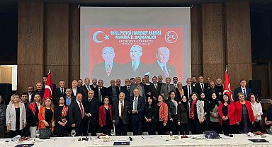 MHP Manisa bir ilki gerçekleştirerek dünün ve bugünün kadrolarını buluşturdu