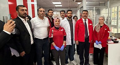MHP'den "29 Ekimde kanımızla canımızla cumhuriyetin yanındayız" kampanyası