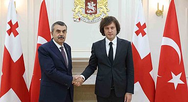 Milli Eğitim Bakanı Tekin Gürcistan Başbakanı Kobakhidze ile bir araya geldi