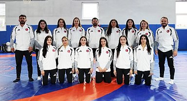 Milli kadın güreşçiler, dünya şampiyonasında mindere çıkacak