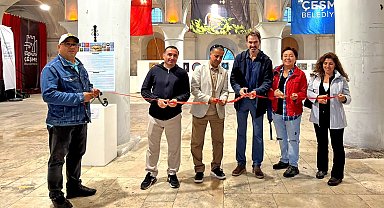 Mitolojiden Ege manzaralarına uzanan sergi Çeşme'de