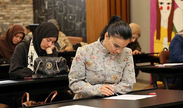 Moda Akademisi'nin yeni öğrencileri sınavla belirlenecek