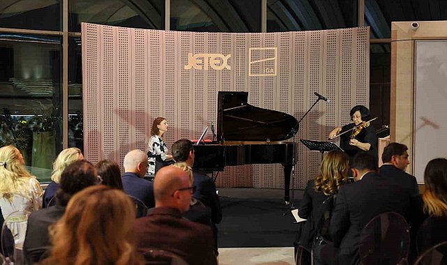 Mozart'ın "Costa" kemanı ilk kez Türkiye'de