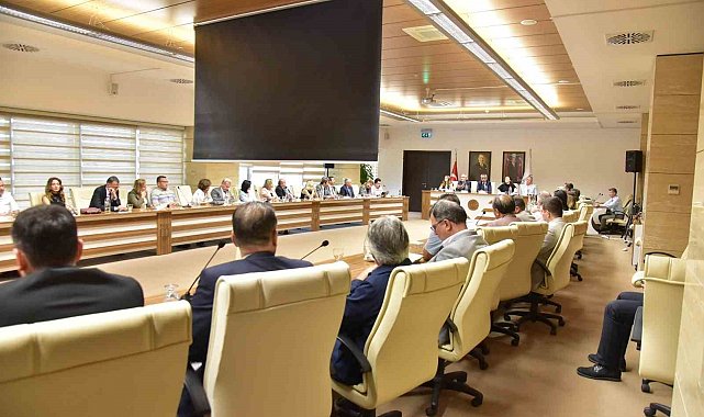MSKÜ'de kalite süreçleri akran değerlendirmesiyle mercek altına alındı