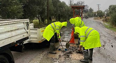 Muğla Büyükşehir Belediyesi ekipleri yağmur mesaisinde