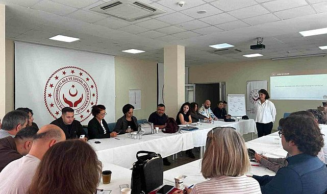 Muğla'da kamu personeline sosyal içerme eğitimi verildi