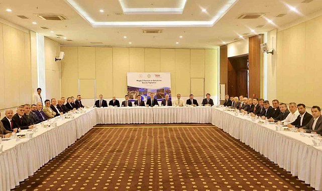 Muğla'da turizmi 12 aya yayma hedefi masaya yatırıldı