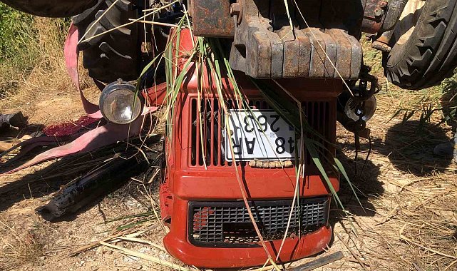 Muğla'daki kazada yaşlı çift hayatını kaybetti
