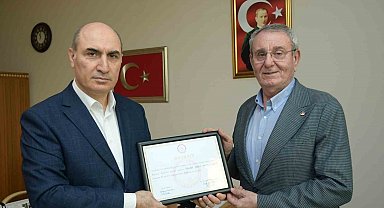 Murzioğlu mazbatasını aldı