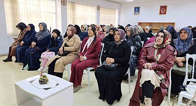 Muş'ta kadınlara bağımlılıkla mücadele eğitimi verildi
