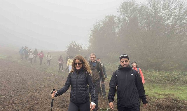 Mysia Yolları'nda Cumhuriyet Bayramı yürüyüşü