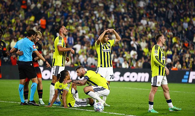 Nathan Ake, maça devam edemedi