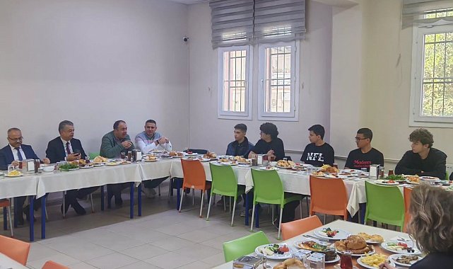 Nazilli'de lise öğrencilerinin görüş ve talepleri dinlendi