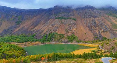 Nemrut Kalderası Milli Parkı'nda sonbahar güzelliği