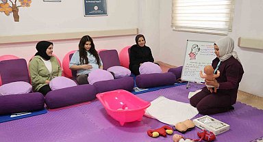 Nevşehir İl Sağlık Müdürü Tartar'dan anne adaylarına çağrı: "Gebe okulu davetlerinden çekinmeyin"