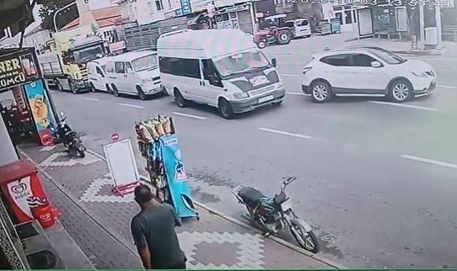 Nevşehir'de tırın neden olduğu zincirleme kaza kamerada