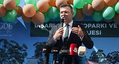 Niğde'de Dışarı Camii otoparkı ve peyzaj projesinin temeli atıldı