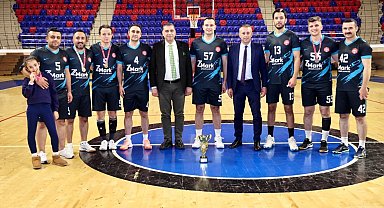 Niğde'de Kamu Spor Oyunları'nda voleybol şampiyonu belli oldu