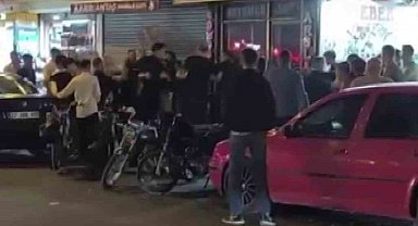 Nişanda başlayan sözlü tartışma sandalyelerin havada uçuştuğu kavgaya dönüştü