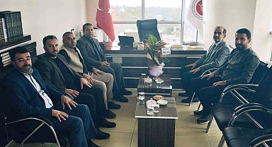 Nüfus Müdürlüğü personelinden Müftü Durmuş'a anlamlı ziyaret