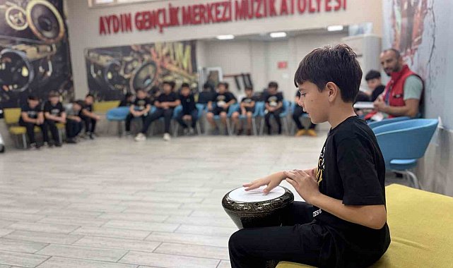 Öğrenciler, Aydın Gençlik Merkezi'ni yakından tanıdı