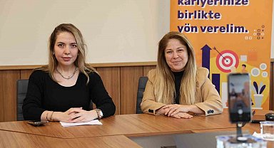 Öğrencilerle kariyer yolculuğu konuşuldu