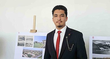 Okuduğu üniversitenin tarihini sergiyle anlattı
