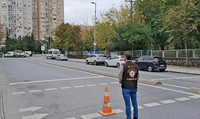 Okul önlerinde sıkı denetim: Ataşehir'de polisten asayiş ve güvenlik uygulaması