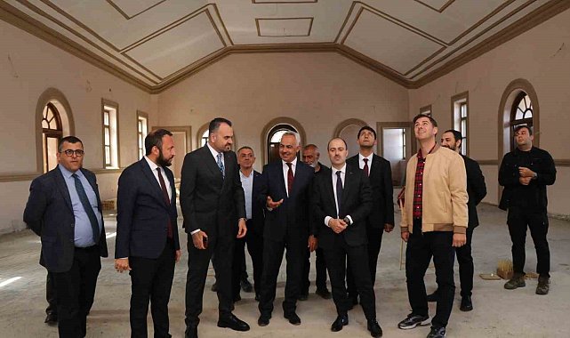 Oltu'da "Uyumayan kütüphane" projesi için inceleme
