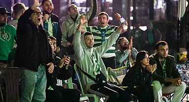 Osmangazi Meydanı'nda yeşil-beyaz coşku