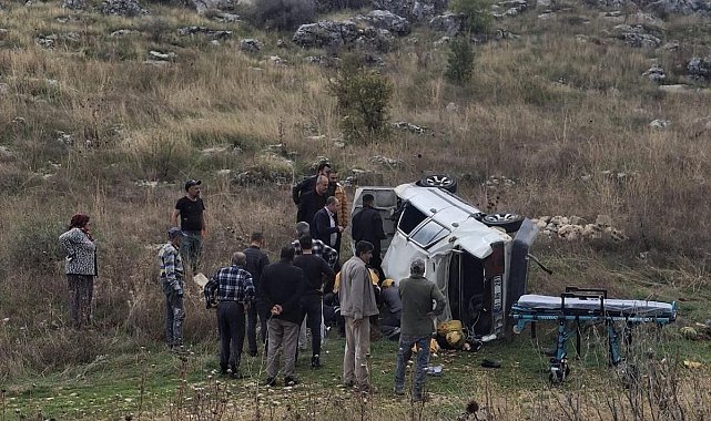 Otomobil şarampole yuvarlandı: 2 yaralı