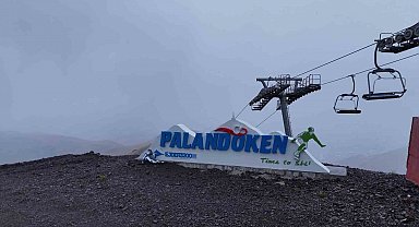 Palandöken'de kar yağışı etkili oluyor