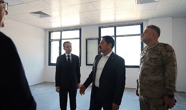 Payas'ta halk eğitim merkezi ve öğrenci pansiyonu inşaatında sona yaklaşıldı