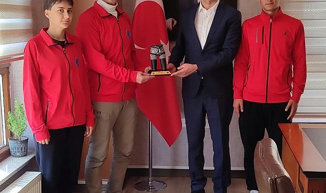 Pazarlar Spor Lisesi Spor Kulübü'nden Vali Yardımcısı Kazez'e projeler ziyareti