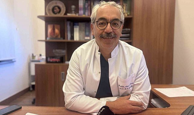 Prof. Dr. Alper Akcan: "Tüm kadınlar için en uygun tarama testi mamografidir"