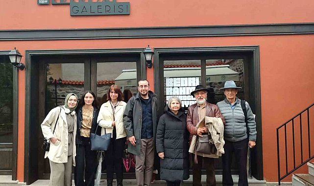 "Bedri Rahmi Eyüboğlu Yaşıyor" sergisi söyleşiyle tamamlandı