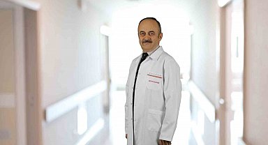 "Meme kanserinde cerrahi tedavi tümörün özelliklerine göre planlanıyor"