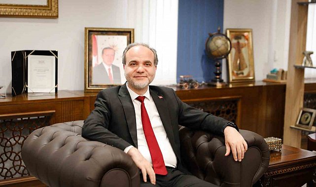 Rektör Hasan Uslu, Dünyanın En Etkili Bilim İnsanları Listesi'nde 8. kez yer aldı