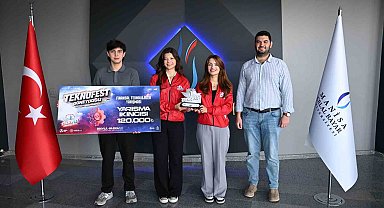 Rektör Kibar'dan öğrencilere tebrik