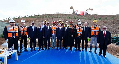 Rönesans ve Digital Realty, Ankara'daki veri merkezi kampüsünün temelini attı