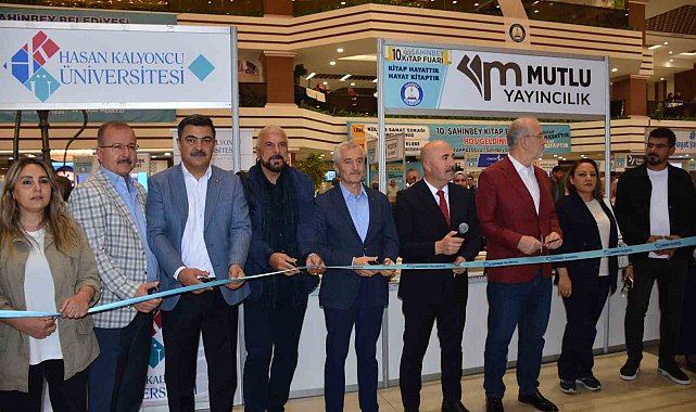 Şahinbey Belediyesi'nin 10'uncu kitap fuarı kapılarını açtı